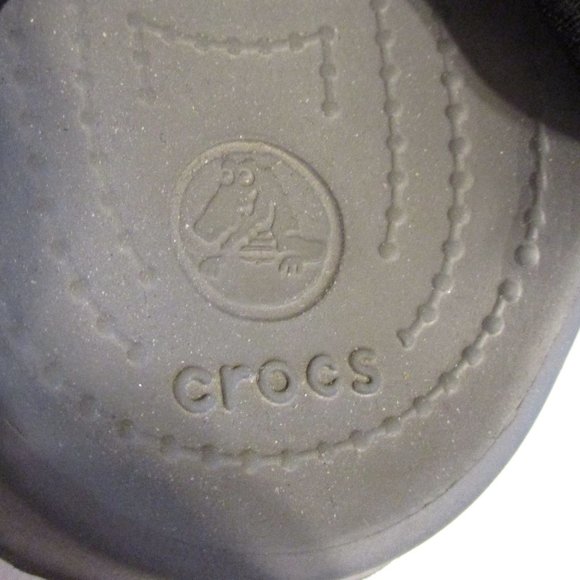 CROCS Men Size 12 Black Gray Outdoors Pool Beach Closed Toe Sandals main image 4